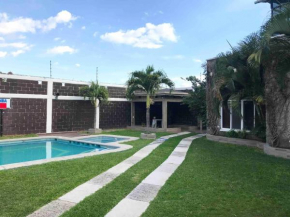 Casa Acogedora con Alberca